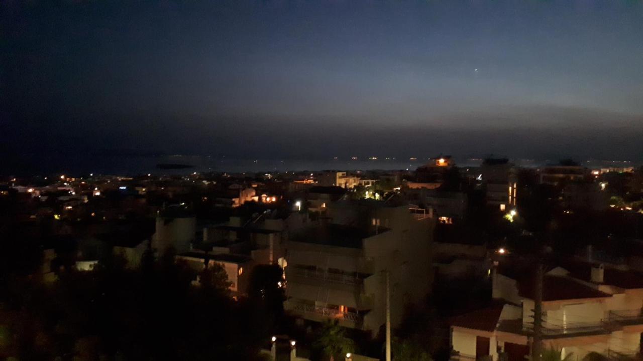 Sea View,big And Comfortable In Voula *